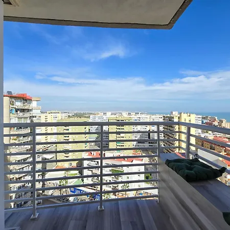 Special Sky - Stunning Sea & Mountain Views- Center Appartement *